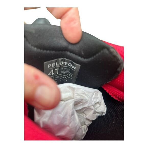 Peloton Black and Red Cycling Shoes size 41 women’s 10 men’s 8 cycling gym - Picture 8 of 9